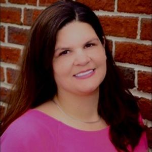 Meet your Posher, Paula